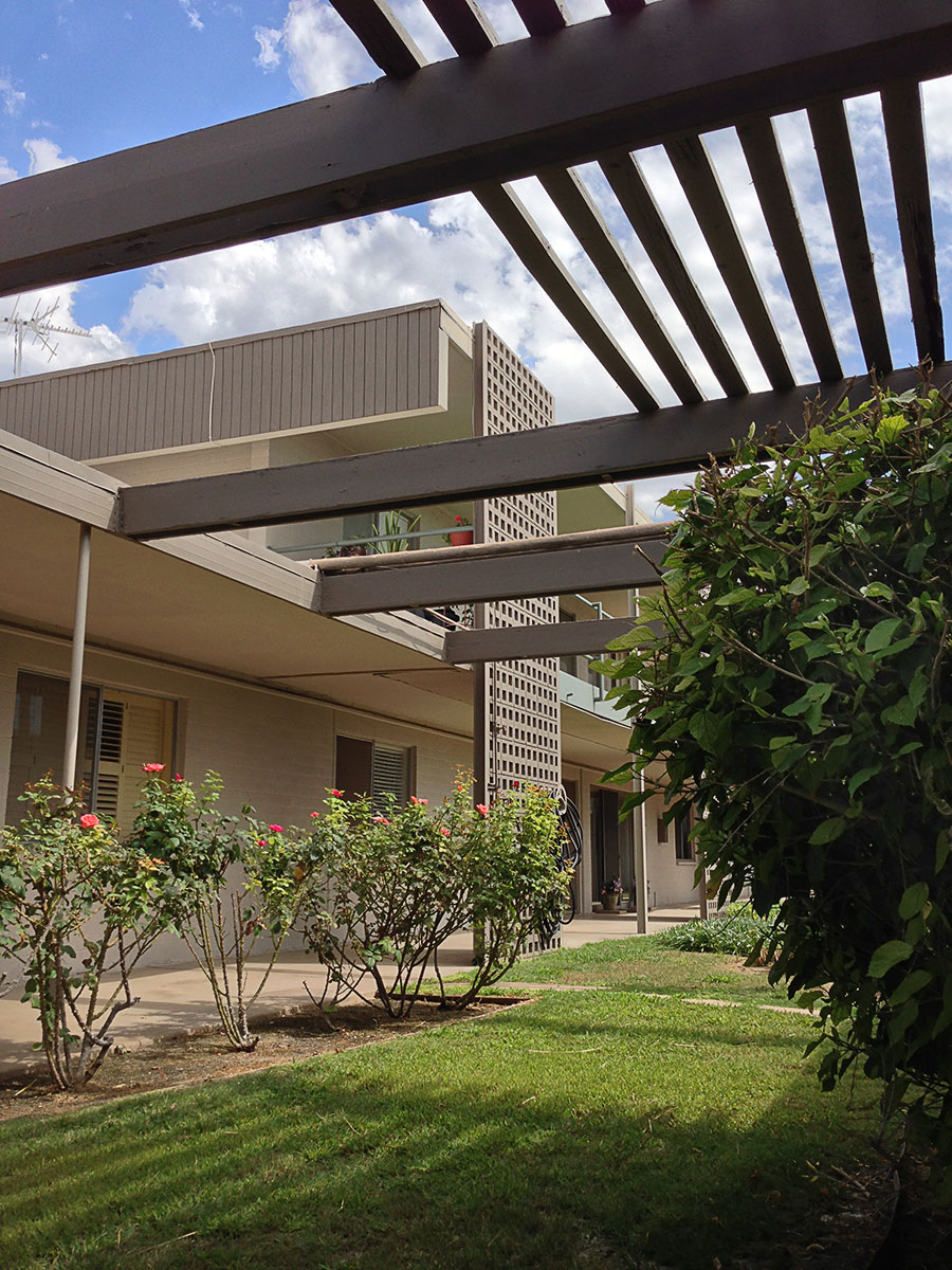 Day-O Apartments by Al Beadle in Scottsdale, Dayo