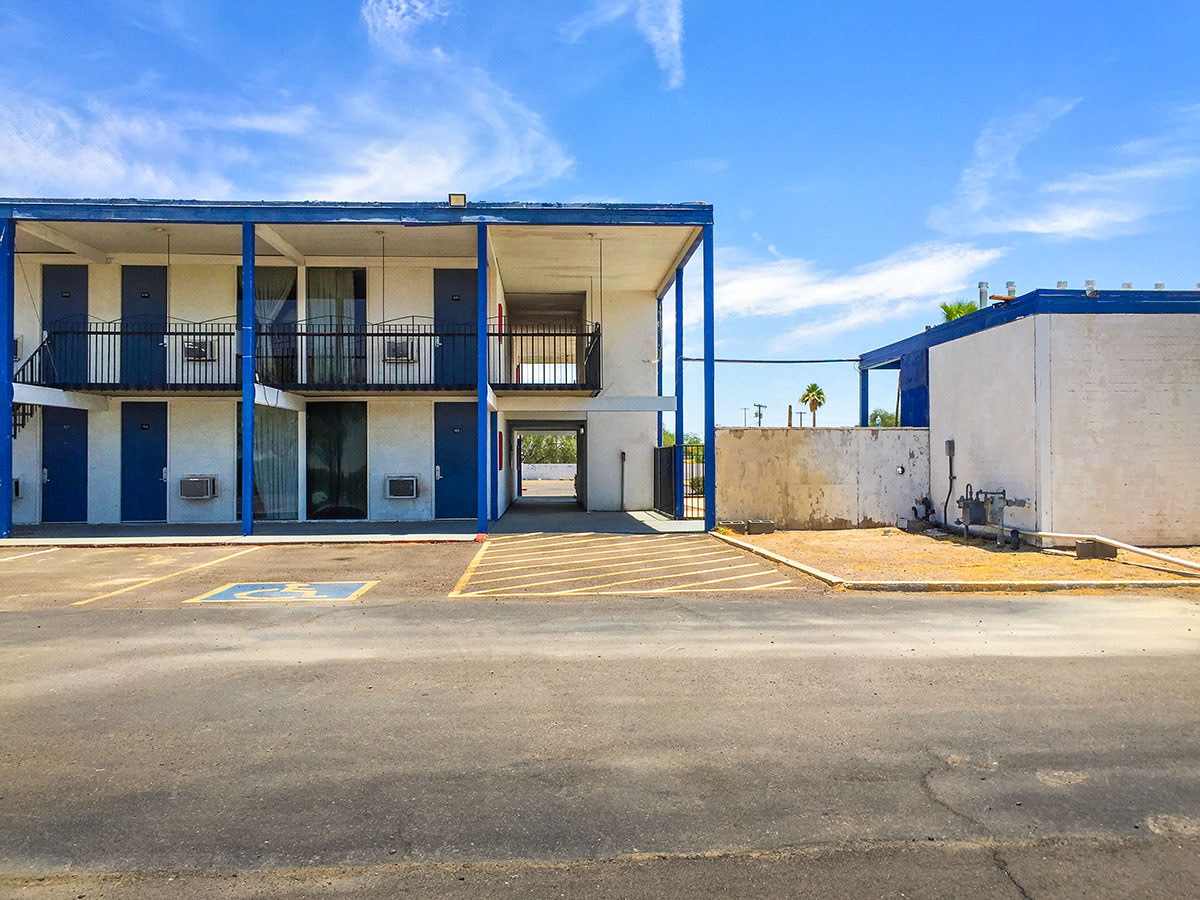 Motel in Gila Bend by Al Beadle