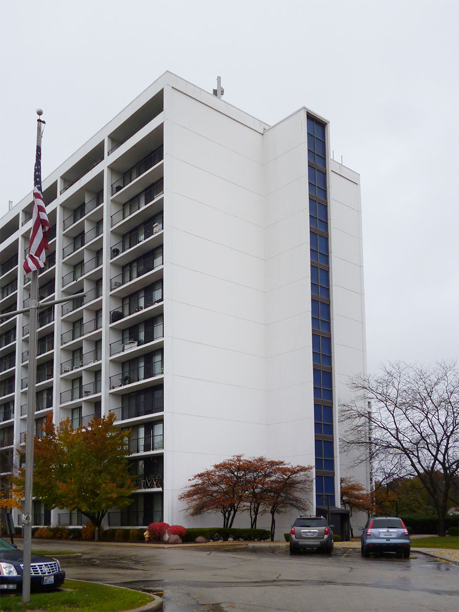 Residential Tower in Lombard Illinois by Al Beadle