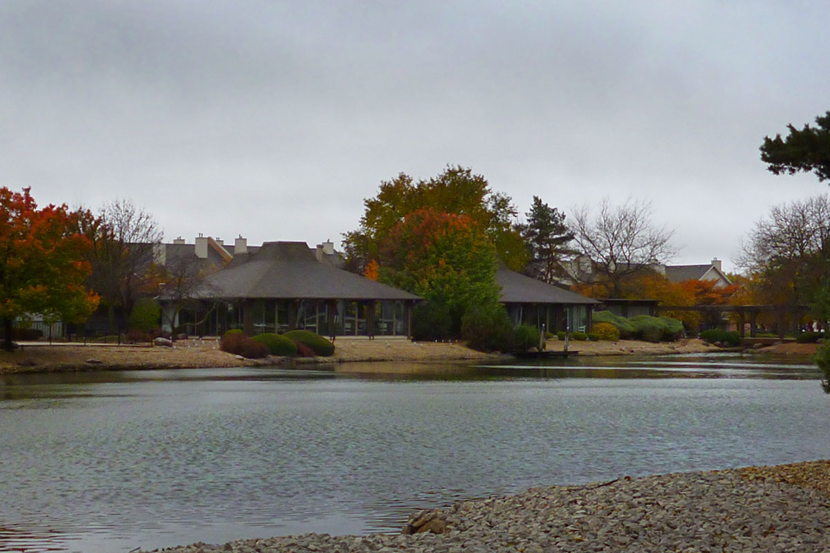 Residential Tower in Lombard Illinois by Al Beadle