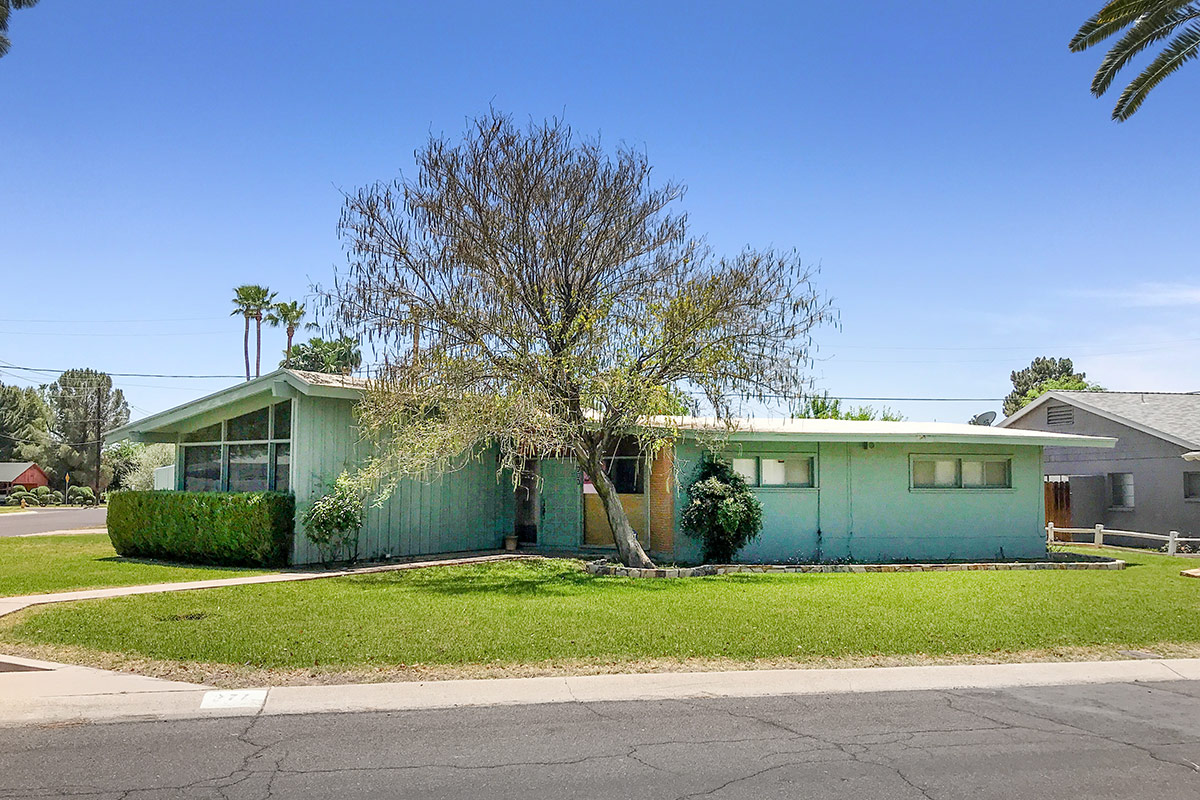 Ludke House by Al Beadle