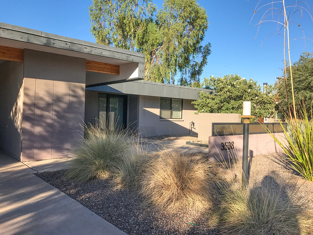 Cholla model home by Al Beadle in Paradise Gardens, Phoenix Arizona, 2016