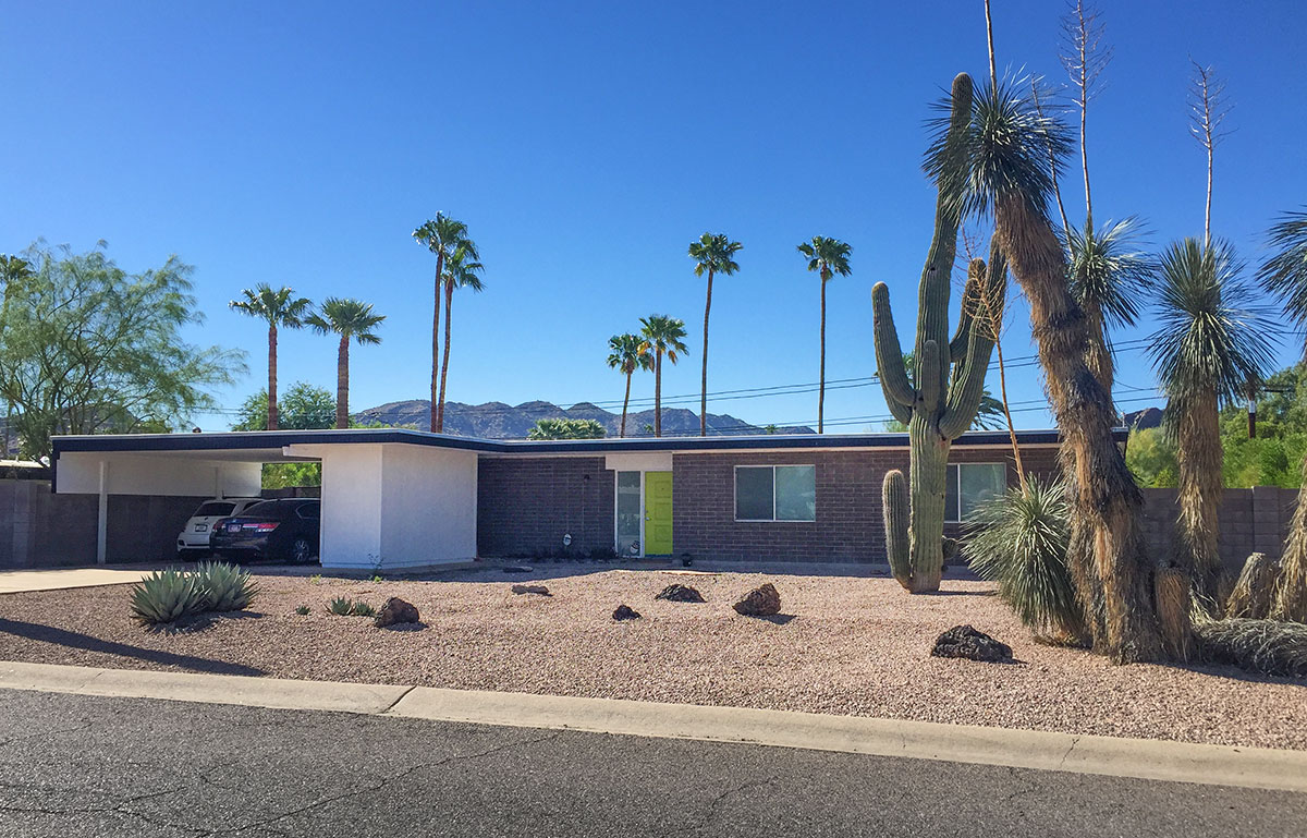 Cholla model home by Al Beadle in Paradise Gardens, Phoenix Arizona, 2016