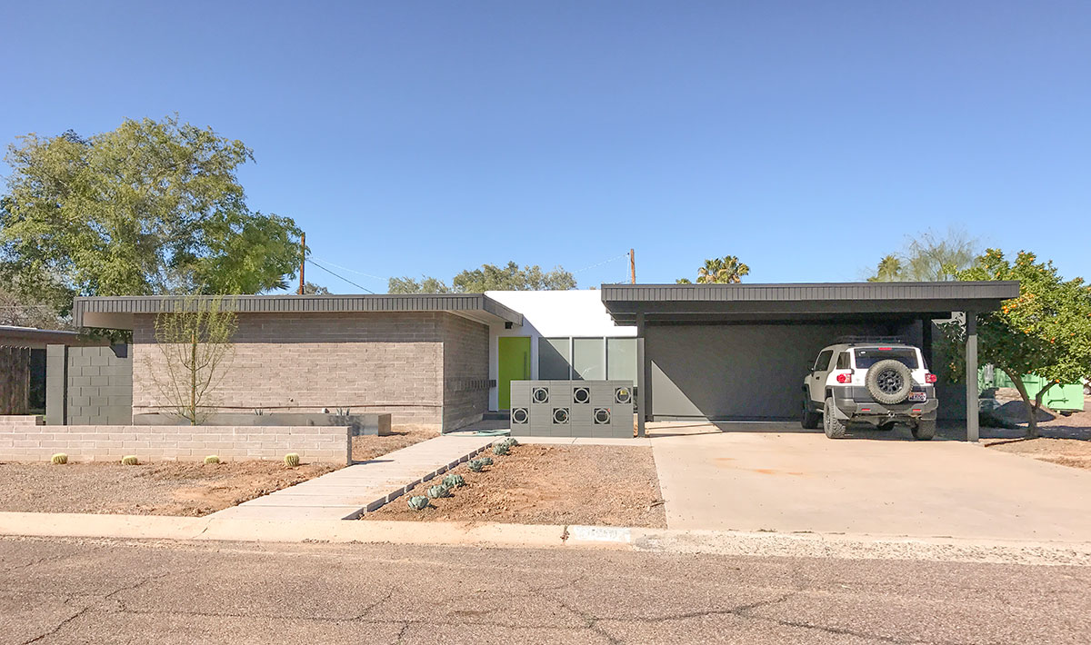 Saguaro model home by Al Beadle in Paradise Gardens, Phoenix Arizona, 2016