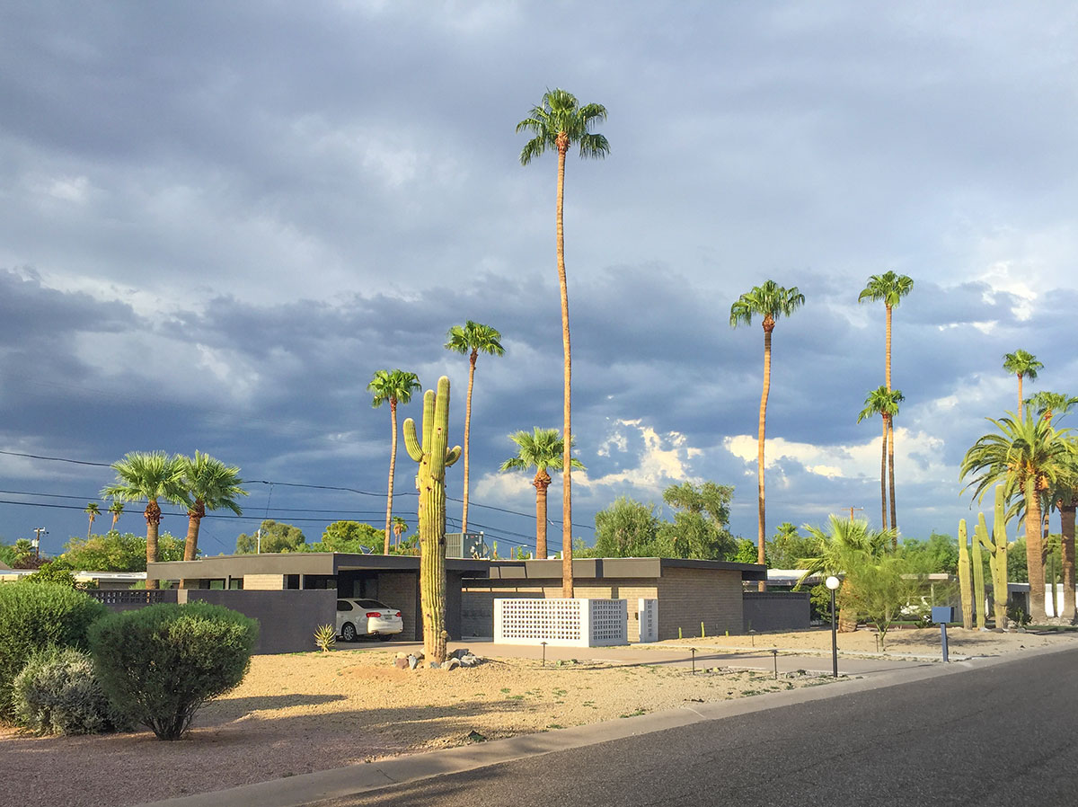 Saguaro model home by Al Beadle in Paradise Gardens, Phoenix Arizona, 2016