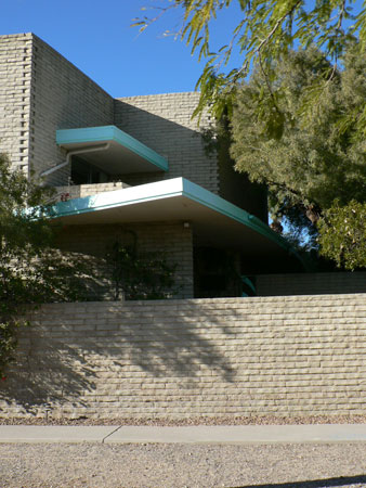 Unitarian Universalist church designed by Blaine Drake in Phoenix