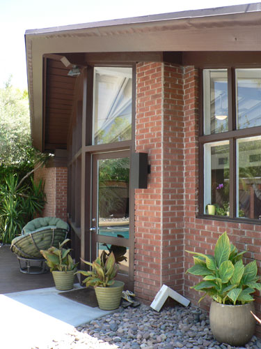 The Mocine Residence designed by Fred Guirey FAIA in Phoenix