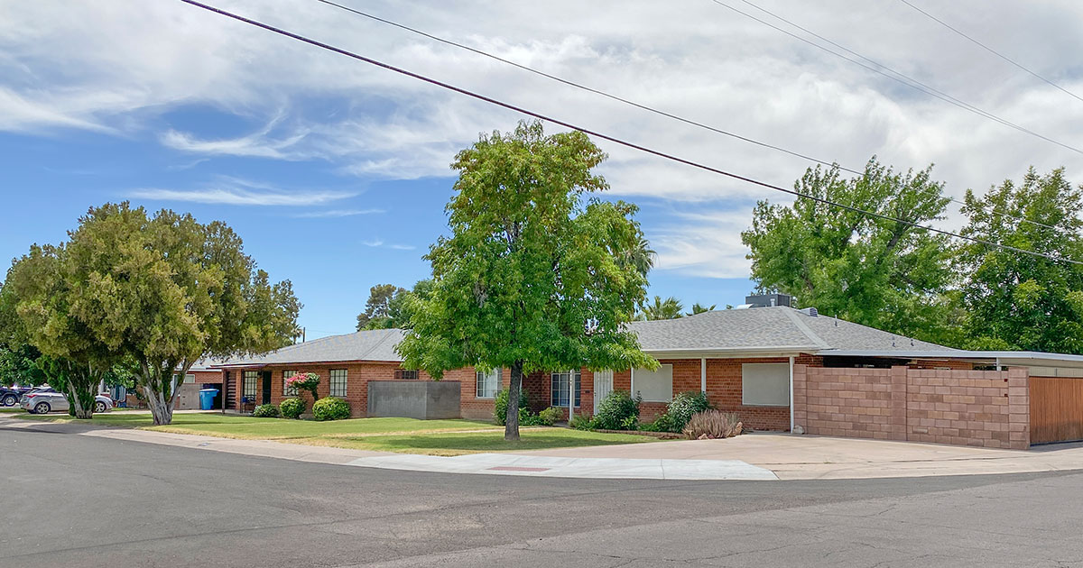 Hoffmantown by Ralph Haver in Phoenix Arizona