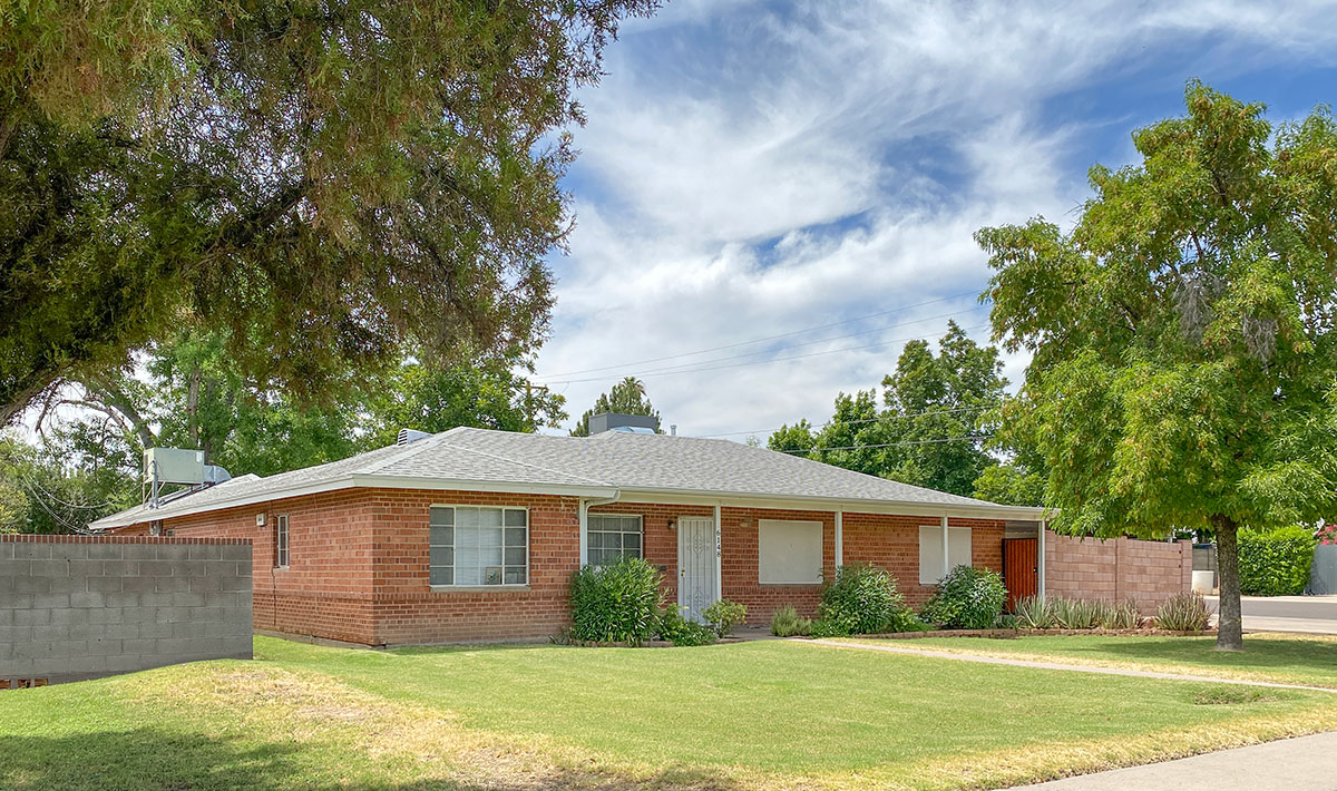 Hoffmantown by Ralph Haver in Phoenix Arizona