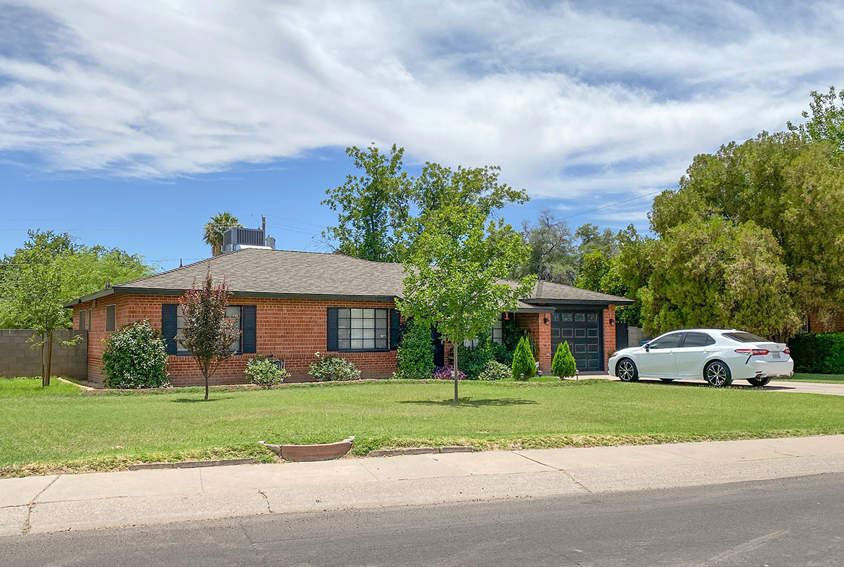 Hoffmantown by Ralph Haver in Phoenix Arizona