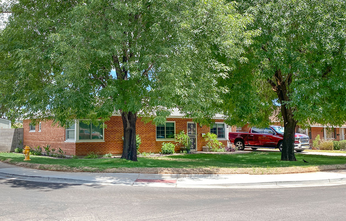 Hoffmantown by Ralph Haver in Phoenix Arizona