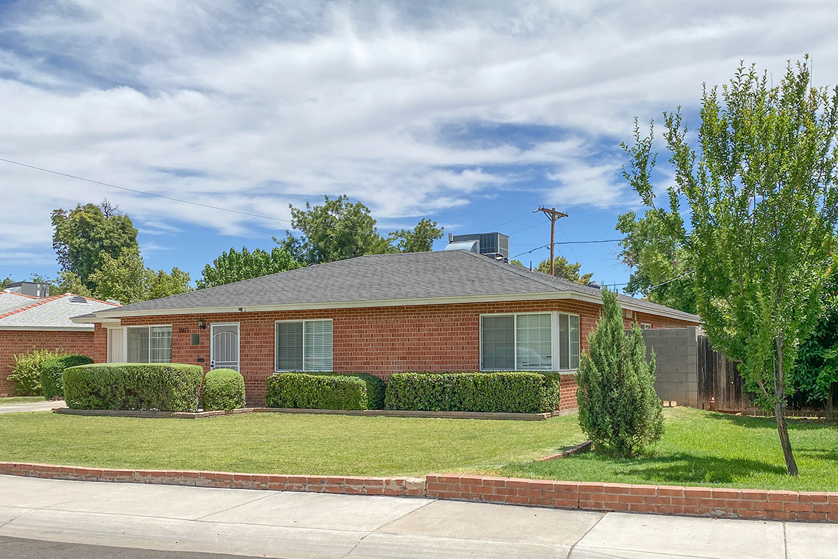 Hoffmantown by Ralph Haver in Phoenix Arizona