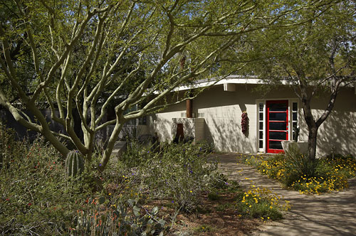 The Mather + Dye Residence on the Modern Phoenix Hometour 2007