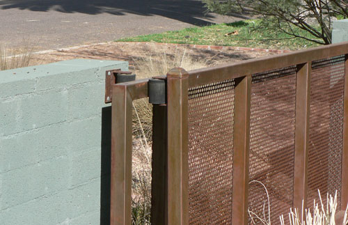 Modern metal fences in Phoenix Arizona