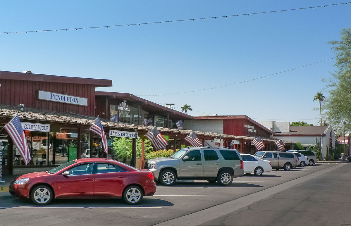 Pima Plaza aka the Feltman Building in Scottsdale by Ralph Haver