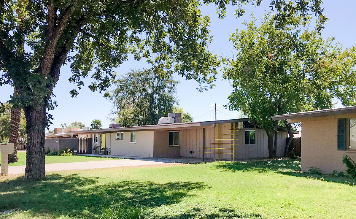 Starlite Vista home by Ralph Haver in Phoenix Arizona