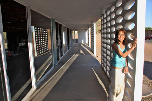 The White Gates Residence on the Modern Phoenix Hometour 2009