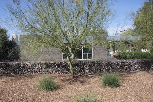 The Fernandes Residence on the Modern Phoenix Hometour 2010