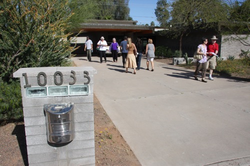 The Tames Residence on the Modern Phoenix Hometour 2010