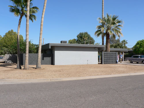 The Volcko Residence on the Modern Phoenix Hometour 2010