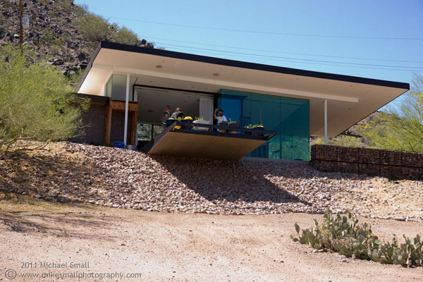 The Trahan Residence on the Modern Phoenix Hometour 2011