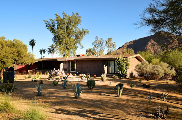 The Admiral Holcomb House on the Modern Phoenix Hometour 2012