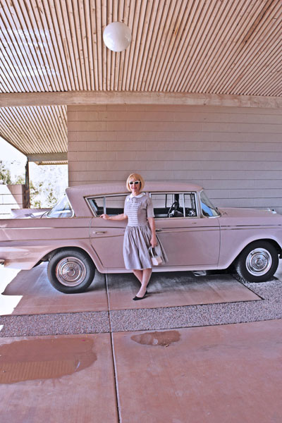 Vintage Cars on the Modern Phoenix Hometour 2012