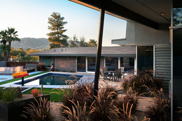 The Admiral Holcomb Residence in Marion Estates on the Modern Phoenix Home Tour 2012