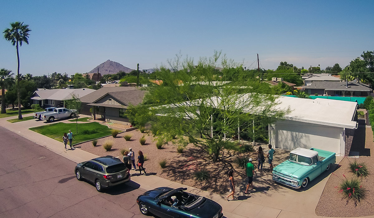 Miret Retreat in South Scottsdale on the Modern Phoenix Home Tour 2015