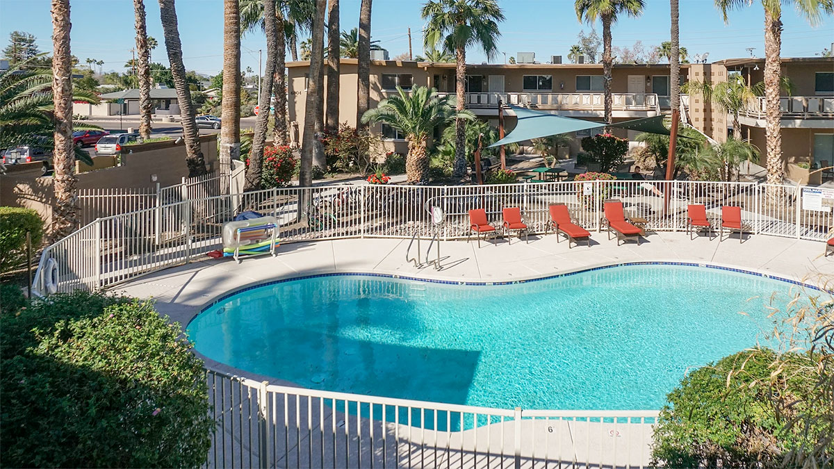 Scottsdale Garden Apartment Tour during Modern Phoenix Week 2018