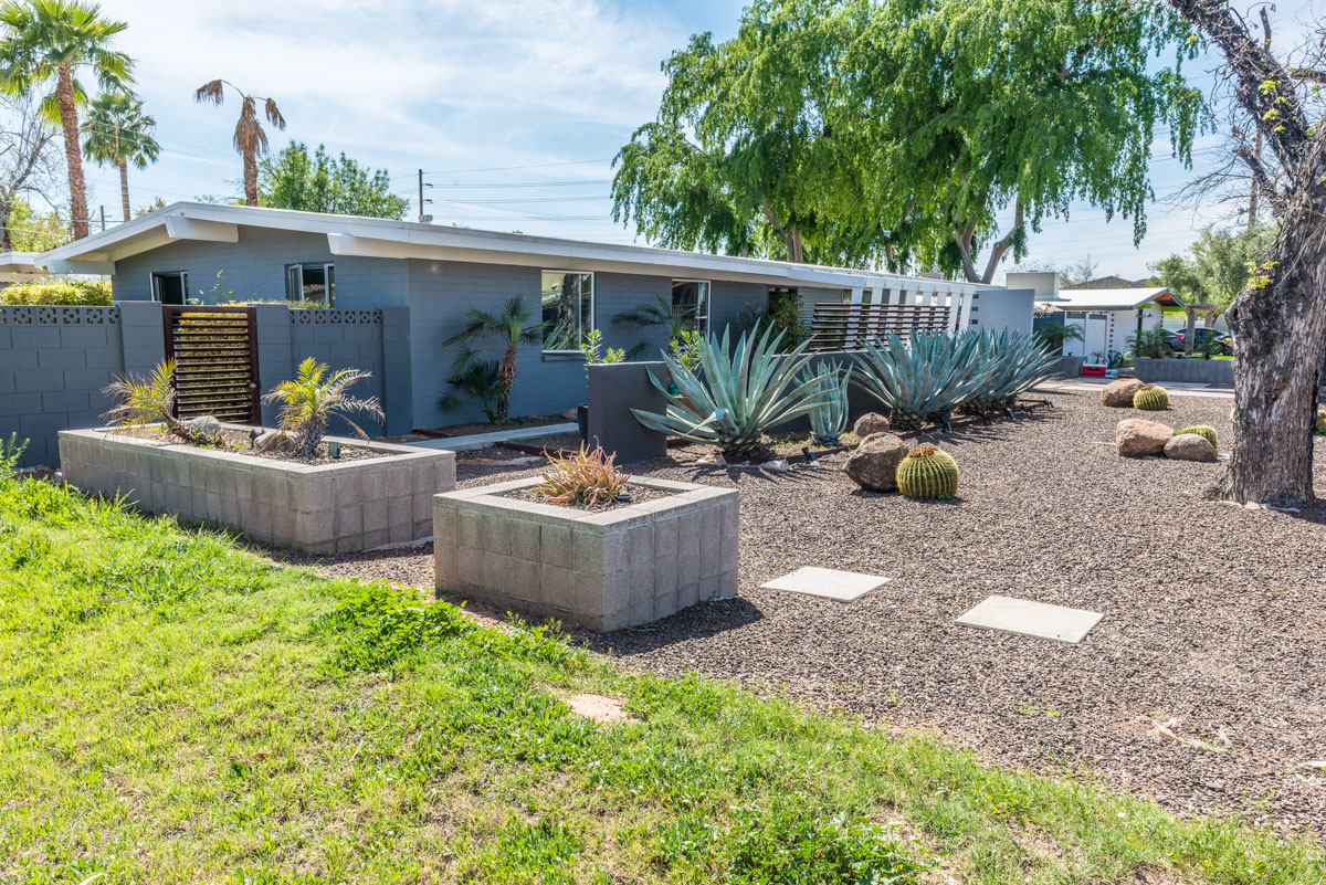 The Lorna House on the 2019 Modern Phoenix Home Tour