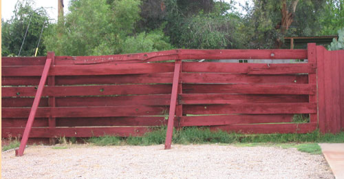 Modern wooden fences in Phoenix Arizona