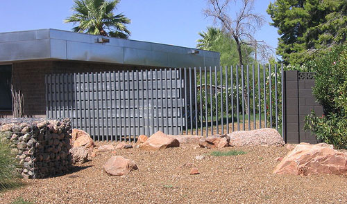 Modern metal fences in Phoenix Arizona