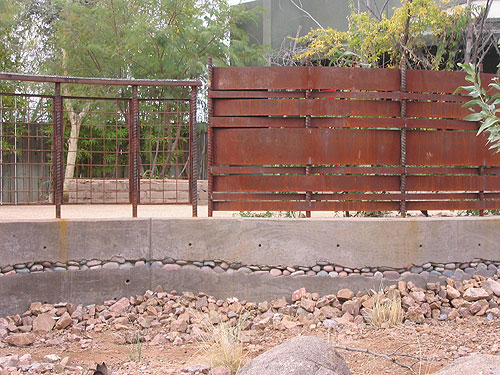 Modern metal fences in Phoenix Arizona