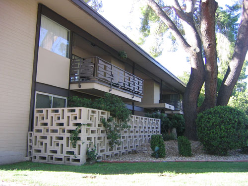 Modern decorative fences in Phoenix Arizona