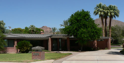 Arcadia neighborhood south of camelback mountain