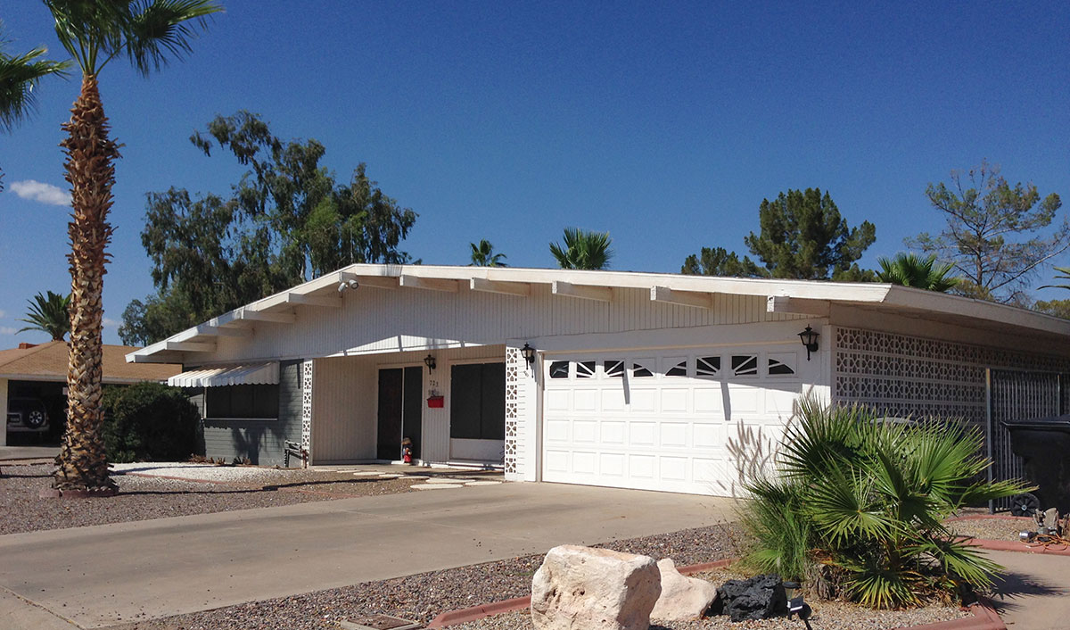 Home in Country Club Estates, Mesa, Arizona