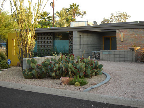 Marion Estates neighborhood by Camelback Mountain designed by Al Beadle, Ralph Haver, and Blaine Drake