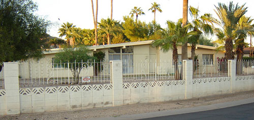 Marion Estates neighborhood by Camelback Mountain designed by Al Beadle, Ralph Haver, and Blaine Drake