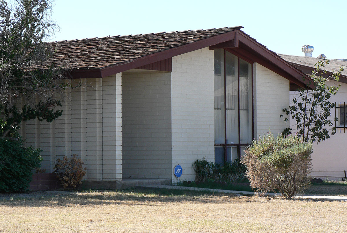 Thunderbird Country Club Estates in Phoenix at South Mountain