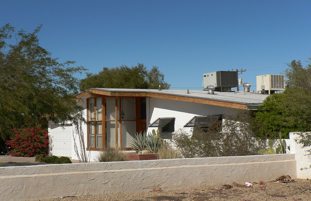 Thunderbird Country Club Estates in Phoenix at South Mountain