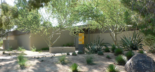 Tierra del Sol neighborhood in Phoenix designed by Edward Killingsworth, Al Beadle, Don Woldridge, Beadle's engineer