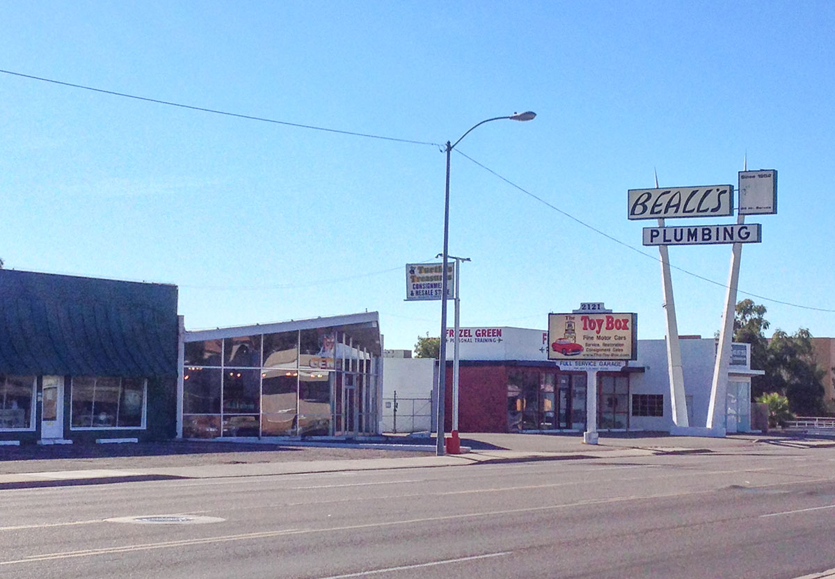 Beall's sign in Phoenix Arizona