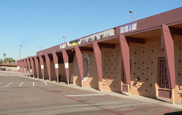 Let it Roll! Bowling Alley on the Modern Phoenix Hometour 2011