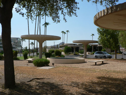 Dendriform Columns at the Valley National Bank on 44th Street and Camelback in Phoenix Arizona