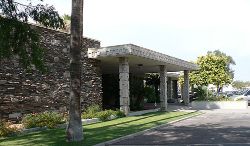 Rehabilitating The Valley National Bank at 2nd avenue and Indian School in Phoenix